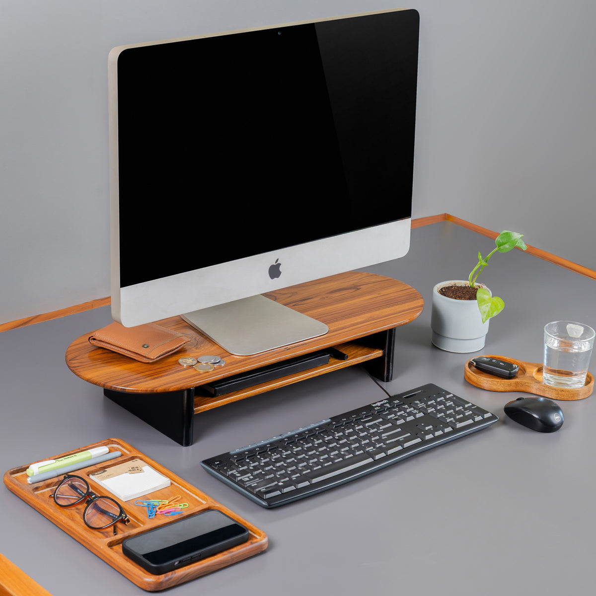 The Modern Desk Companion